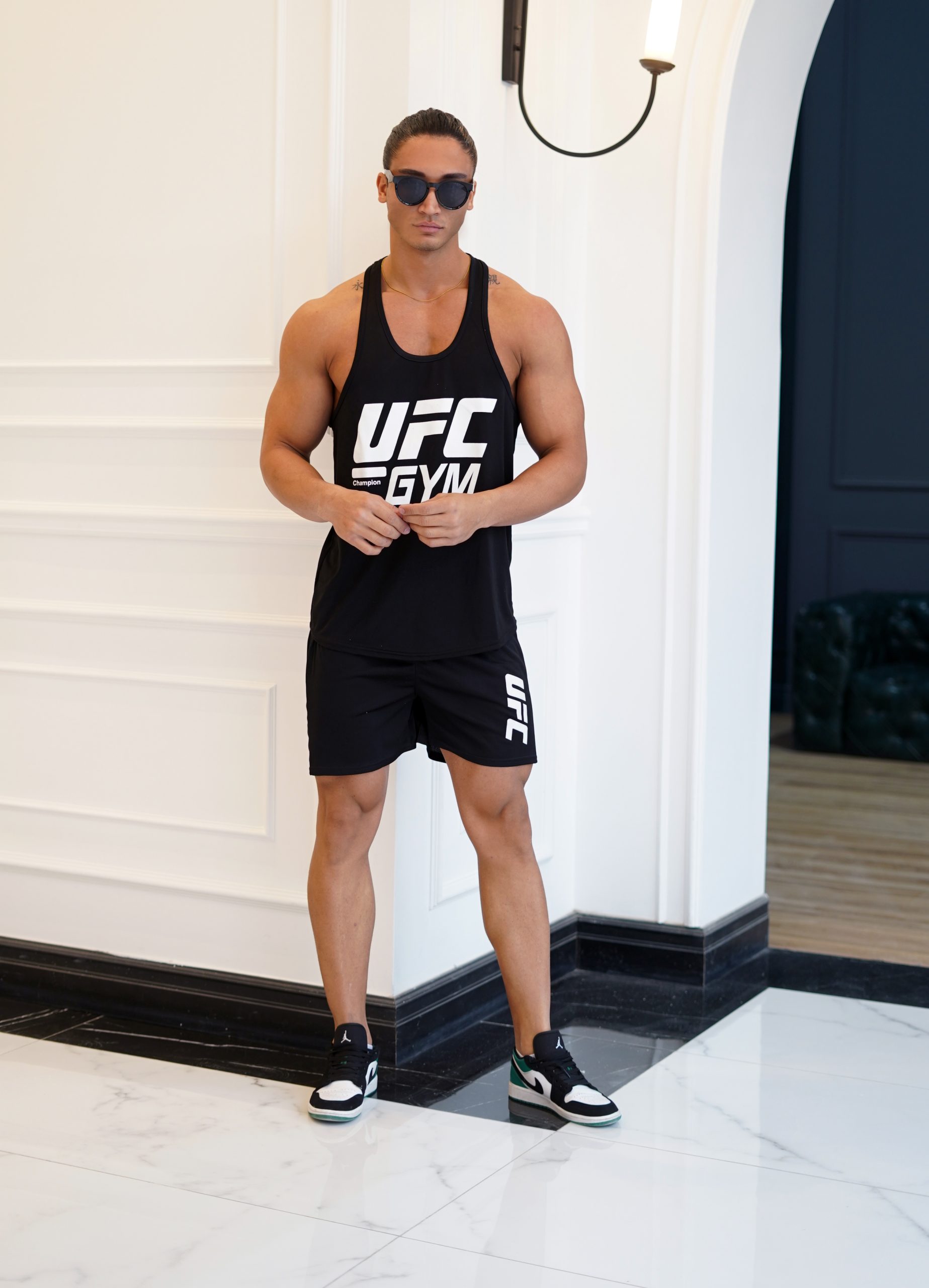 ست رکابی و شلوارک ورزشی مردانه UFC GYM سوزنی تنفس دار