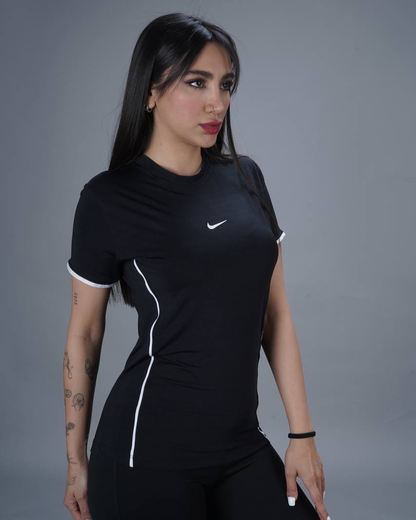 تیشرت زنانه نایکی