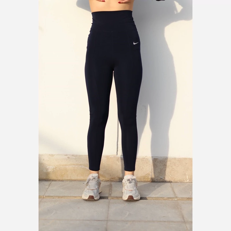 لگ نایک